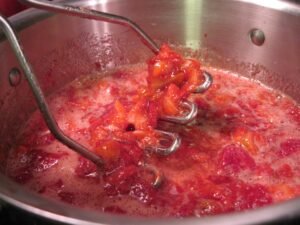 how to make strawberry jam